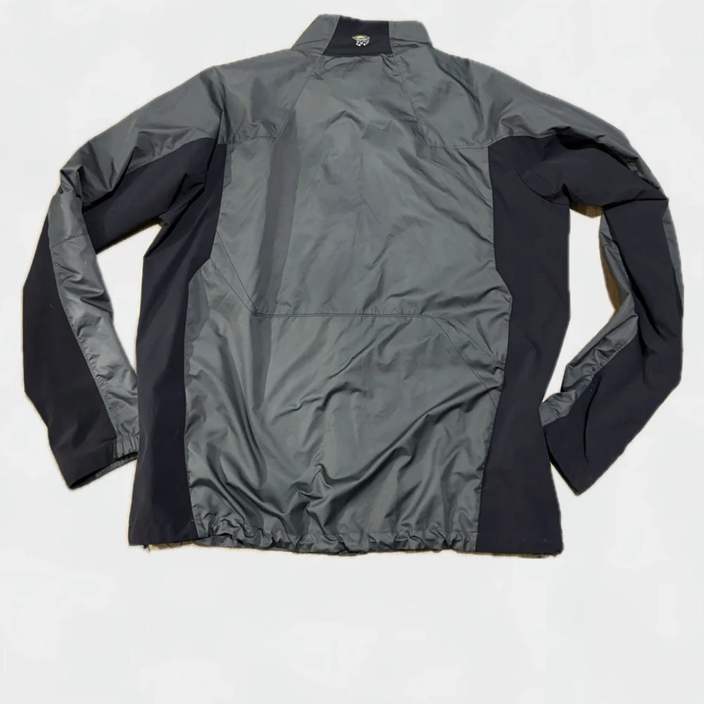 Mountain HardWear - Men's Gray and Black Performance Jacket - Picture 2 of 3